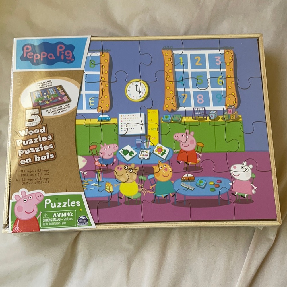 Props pig 5 wood puzzles